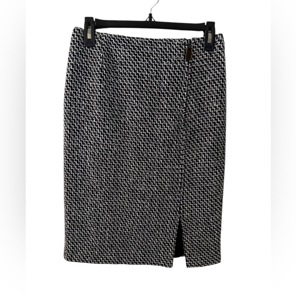 Talbots Dresses & Skirts - Talbots Elegant Alpaca Blend Textured Black and White Patterned Pencil Skirt